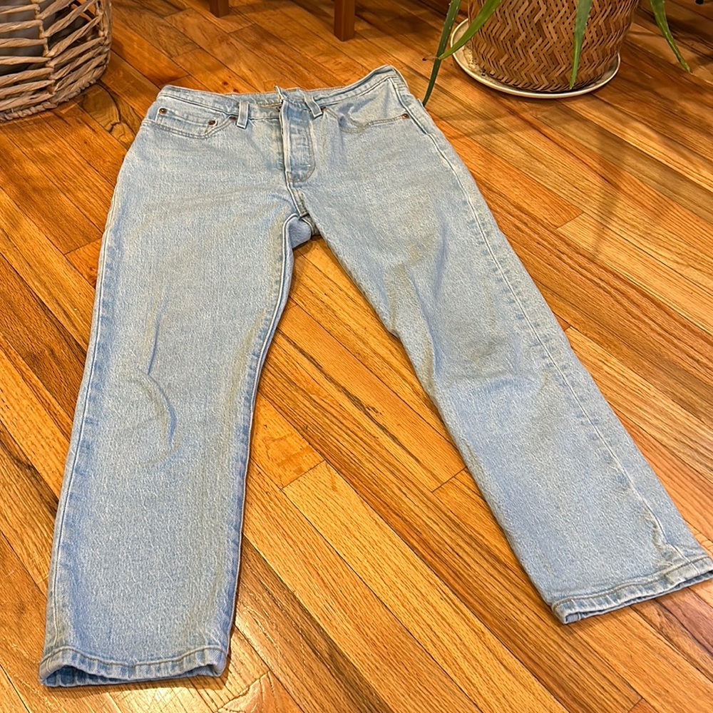 Levi 501 Straight Leg Jeans